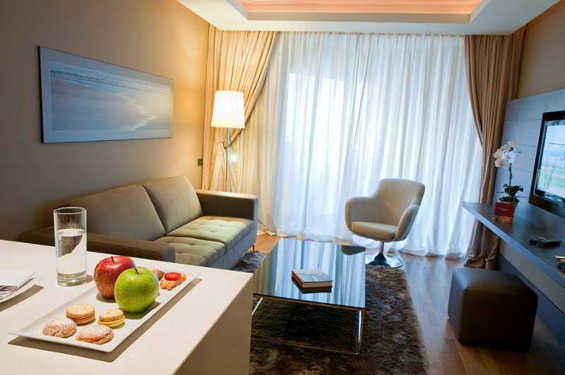 Gray Boutique 5*